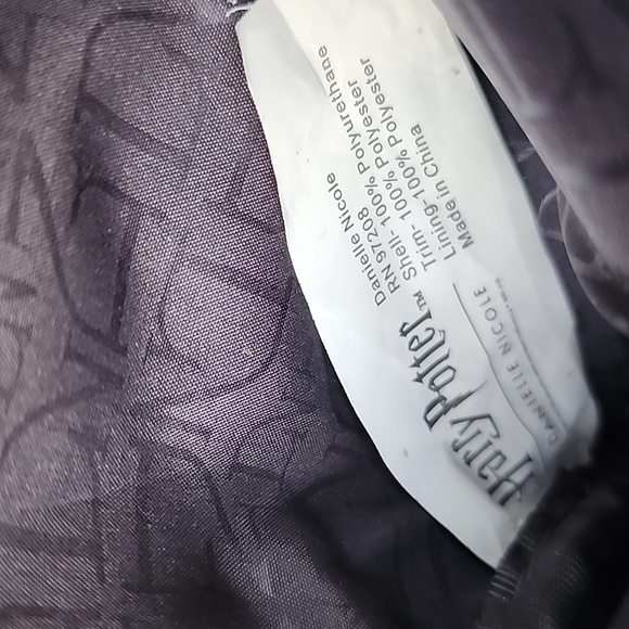 Harry Potter Hufflepuff Crossbody Purse Danielle Nicole - Picture 12 of 13